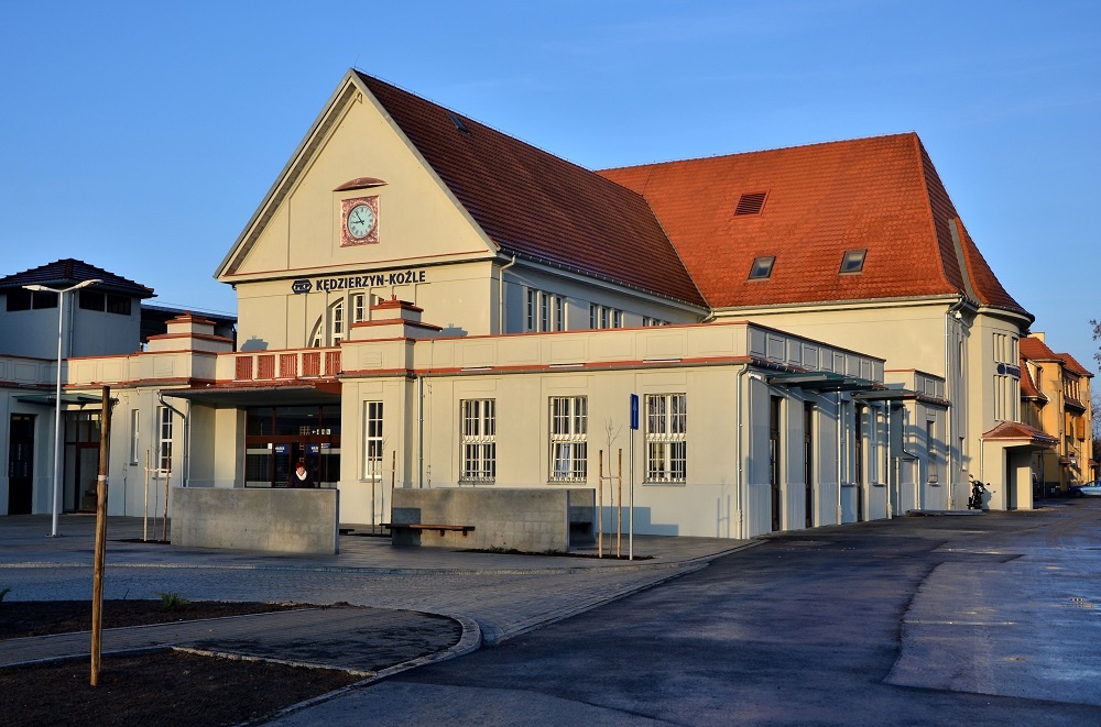 Railway Station CIS