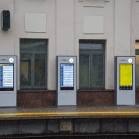 train platform display WOP Infokiosk