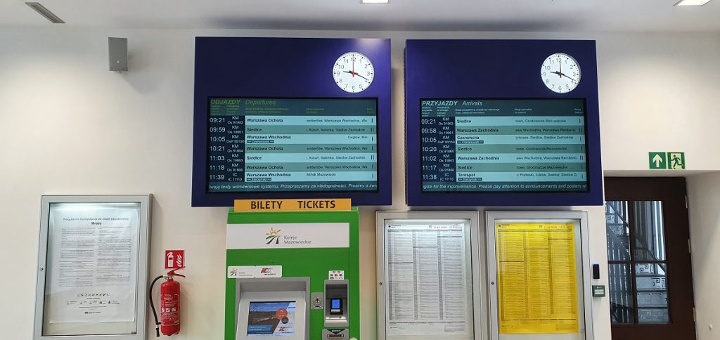 wyświetlacze zbiorcze stacyjne SDIP dla kolei system dynamicznej informacji pasażerskiej