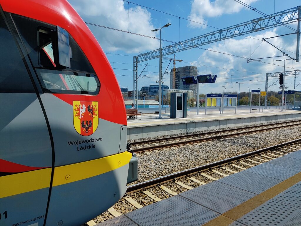 Łódź Kaliska stacja premium z nowymi peronami i systemem dynamicznej informacji pasażerskiej